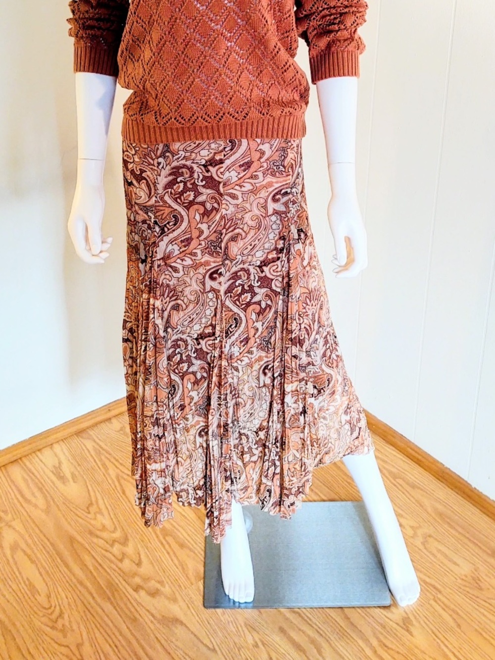 NWOT VTG Rafael M Paisley Terracotta Brown Cream Pleated Waterfall Maxi Skirt
